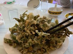 炸花椒芽-何适山庄 ·可团建(水长城P2停车场店)