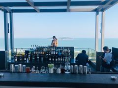 -瑰丽酒店·海吧·天际下午茶·现场DJ·天台酒吧