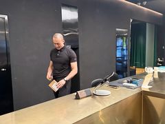 -TOP健身私教工作室(侨香店)