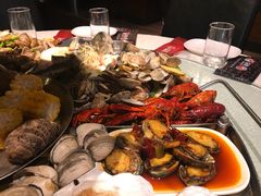 -日进一片海.生腌海鲜火锅.宵夜烧烤(三里屯总店)