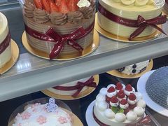 -花花卷卷·鲜食蛋糕(静安久光百货店)