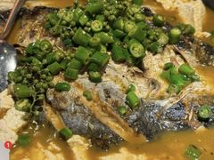 -探鱼·鲜青椒爽麻烤鱼(银泰城店)