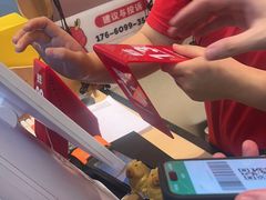 -龍歌自助小火锅(市南金茂湾店)