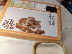 -荷塘秋月·本帮江浙菜(国权路店)