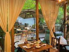 靠窗位-时光花园(白鹭洲店)