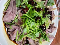 拌精品羊杂-春雨羊汤店(广开四马路总店)