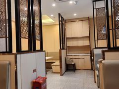 -七欣天香辣蟹火锅(闵行浦江欢乐颂店)