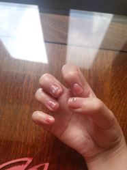 -菜菜美甲美睫皮肤管理