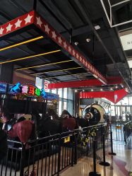 -嗨翻Hi-Fun竞技主题乐园·蹦床团建生日聚会(五棵松华熙店)