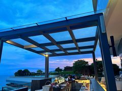 -瑰丽酒店·海吧·天际下午茶·现场DJ·天台酒吧
