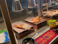 -亚龙湾希尔顿自助餐厅·海鲜·烧烤·沙滩BBQ·现场乐队