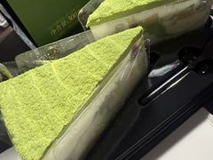 -盒马鲜生(红莲店)