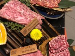 -山川小町·极番烧肉(新地假日广场店)