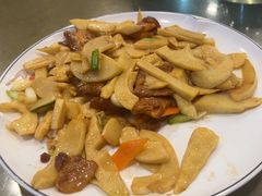 -正宗鸡饭粤香酒家(朱村店)