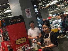大堂-盒马鲜生(宝地店)