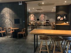 大堂-星巴克(重庆火车北站北广场II店)