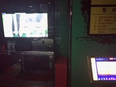 -百威KTV(恒福路店)