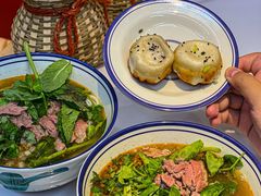 -窄巷口生烫牛肉米线(客村店)