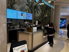 -星巴克臻选(国贸商城首店)