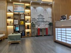 -宸玥酒店(成都西南财大地铁站店)