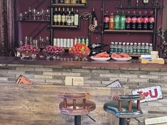 -小草屋轰趴馆别墅派对新场团建家庭聚会