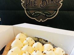 -Pie Bird(新闸路店)