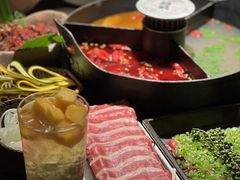 -三出山火锅(南京万象天地店)