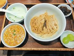 -蟹上黄·蟹黄面·江南糖水(人民广场店)