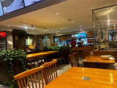 -呷佬·长沙手工米粉(金沙江路店)