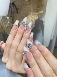 -NEW LOOK-绿麓 · 美甲美睫脱毛工作室