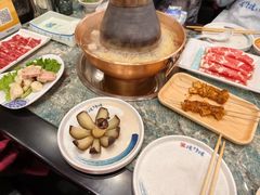 -楼外楼大刀肉传统火锅居(繁荣路店)
