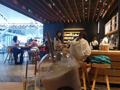 -星巴克(广州南站A18检票口楼上)