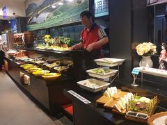 自助取餐区-聚盛源蒸汽海鲜火锅烤肉自助(巨川金海岸购物广场店)