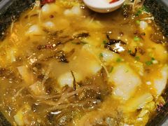 酸菜巴沙鱼小聚锅-渝是乎酸菜鱼(龙旗购物中心店)