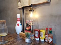 -HIGH FIVE哈福手工汉堡(桂林路店)