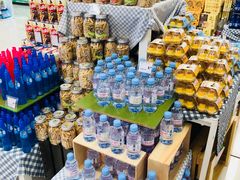 -华润万家(凯德广场店)