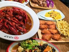 -叶派龙虾•招牌香辣蟹·海鲜(中海国际店)