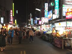 -六合夜市
