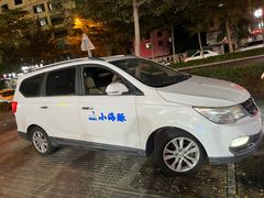 -小海豚•老字号海鲜餐厅(天涯店)