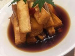-顺风汤馆·广府粤菜(江宸天街店)