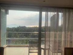 -三亚湾海居铂尔曼度假酒店