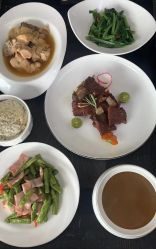 -爱陪伴尊享月子中心(国际店)