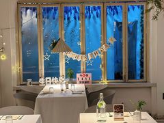 -春树下·树屋花房西餐厅(罍街AS1980店)