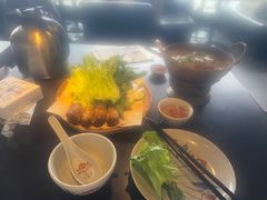 -大头虾越式风味餐厅(光明广场店)