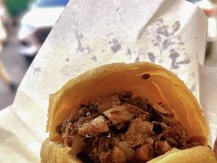 精品火烧-闫家驴肉老店(华电一校店)