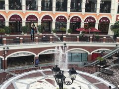 -佛罗伦萨小镇广佛名品奥特莱斯(疏港路店)