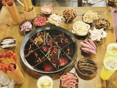 -正南齊北重庆老火锅(光华村直营店)