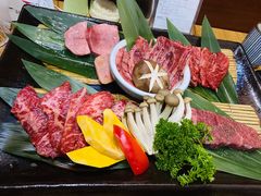 -炼火烤肉店