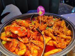 -徐记小怪兽肉蟹煲(中央大街店)
