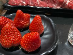 -果松木炭酸菜铜火锅·外婆参鸡汤